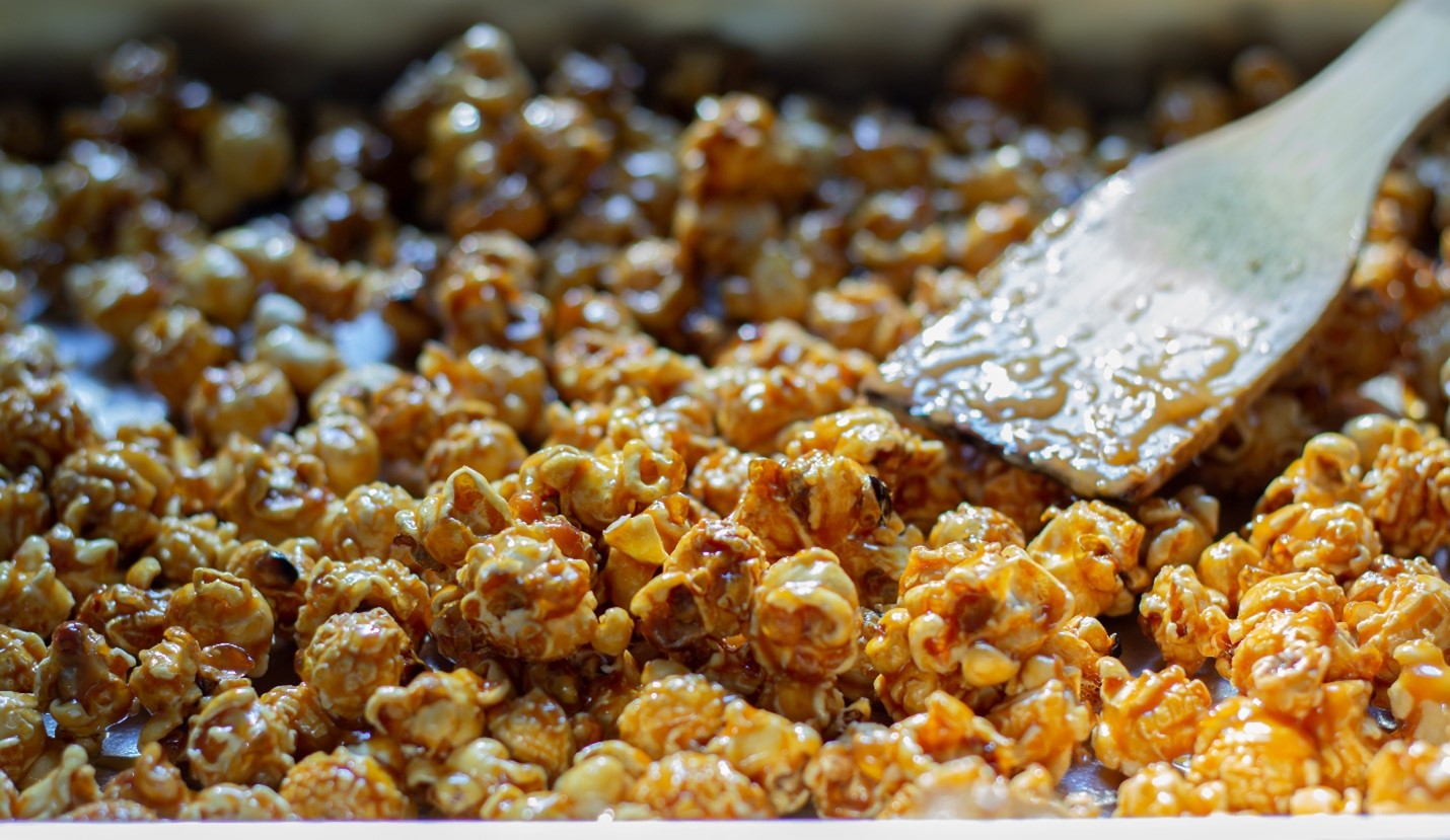 DIY Classic Caramel Corn with Arm and Hammer Baking Soda as a Halloween Treat